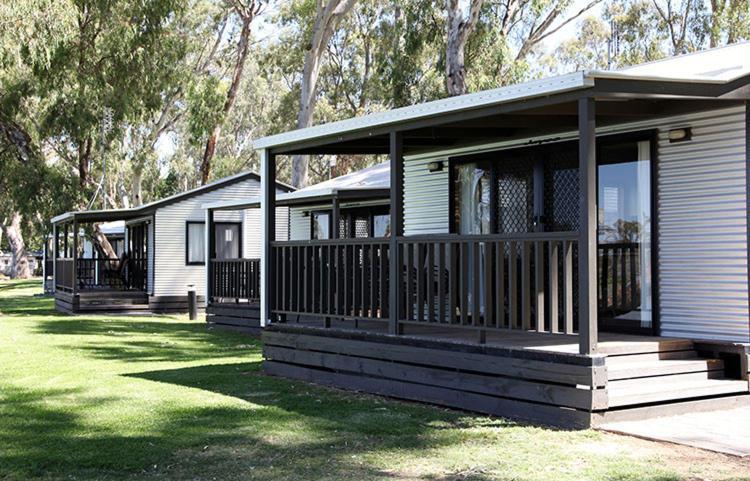 Cohuna Waterfront Holiday Park Exterior foto