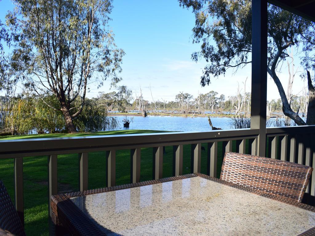 Cohuna Waterfront Holiday Park Exterior foto