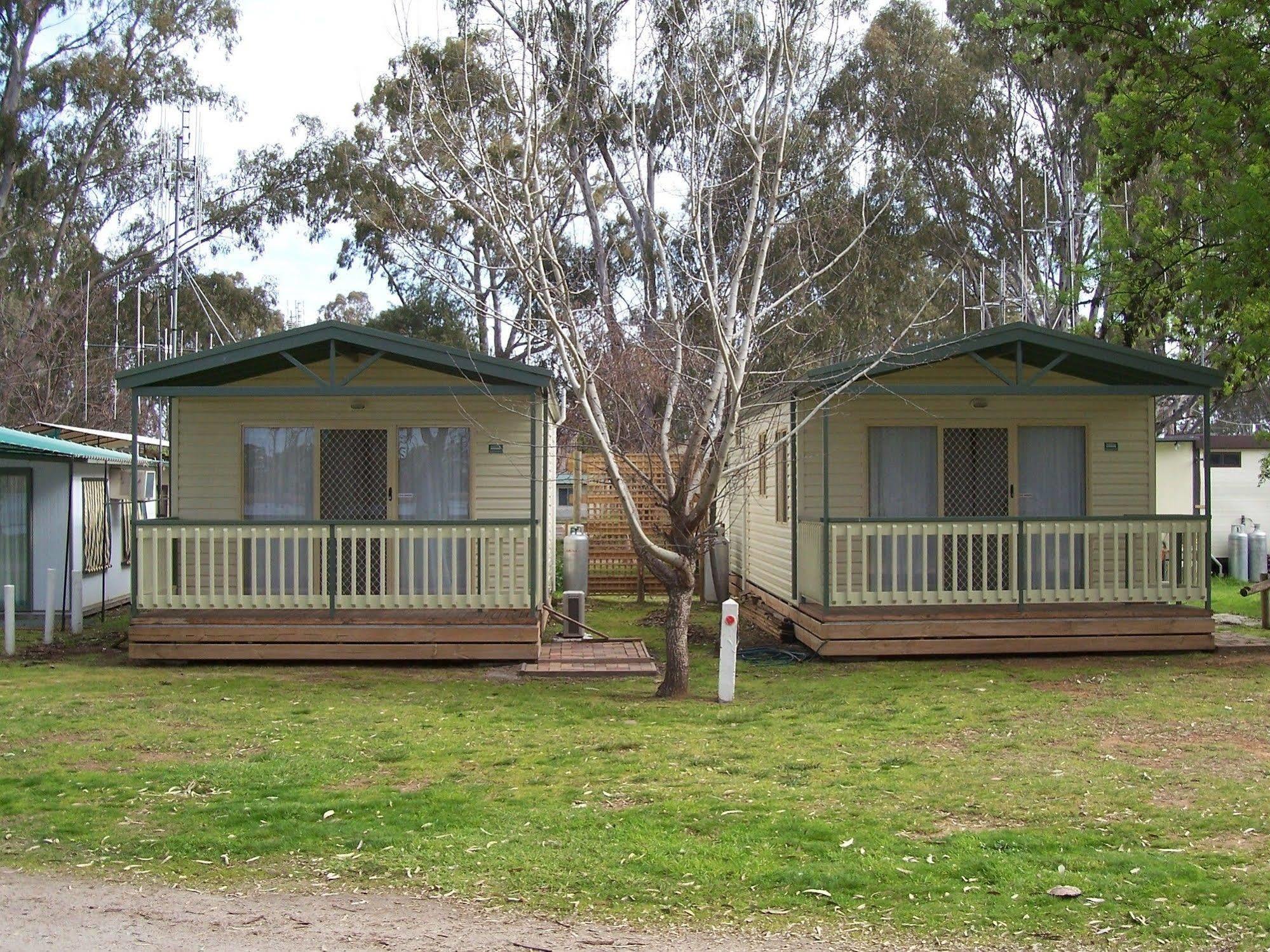 Cohuna Waterfront Holiday Park Exterior foto