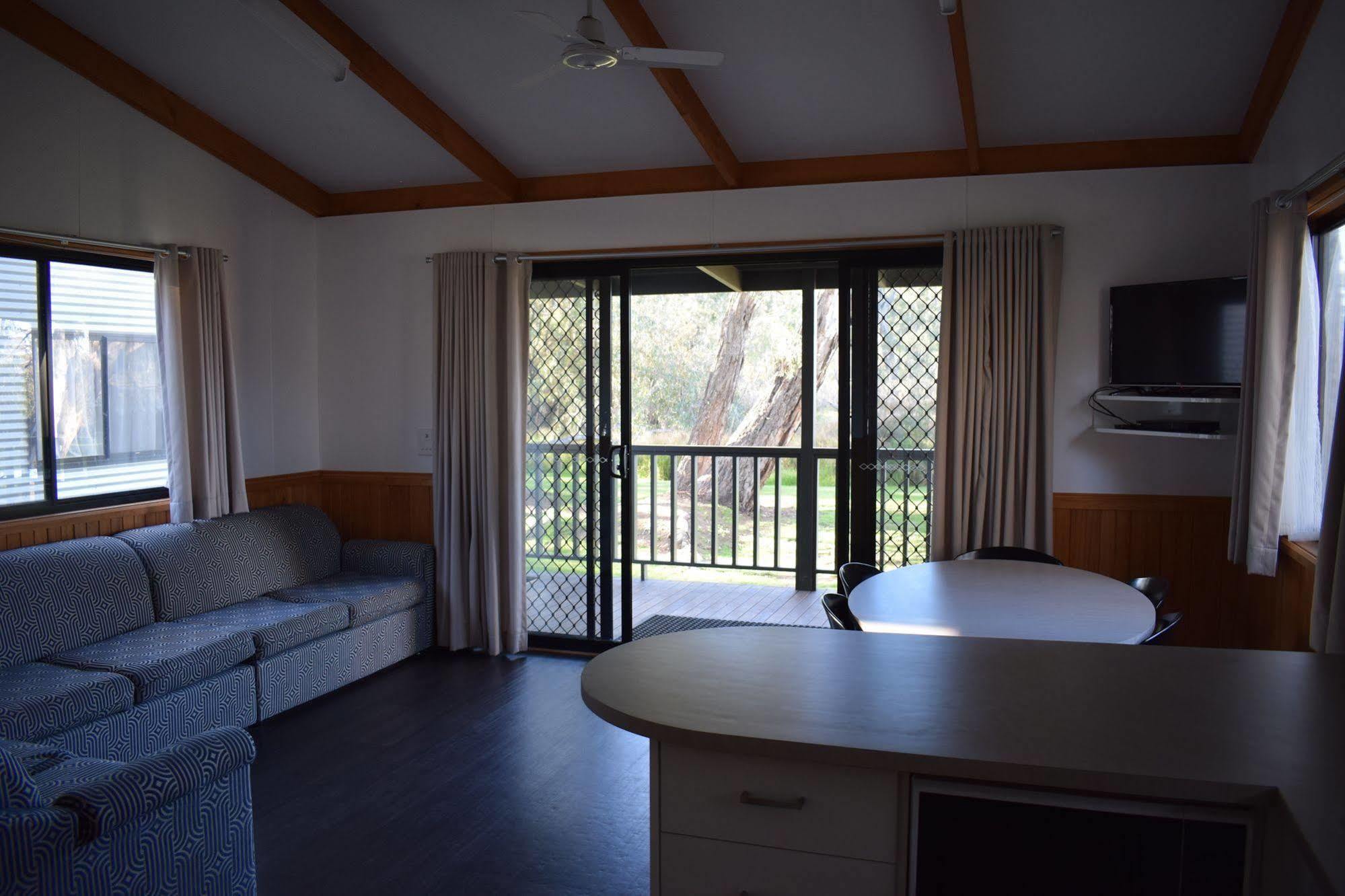 Cohuna Waterfront Holiday Park Exterior foto